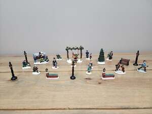 Vintage Christmas Village Town Accessories Lot Of 20 Unbranded Figures